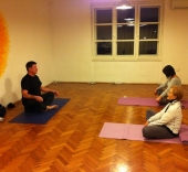 Ananda Yoga prakticiranje